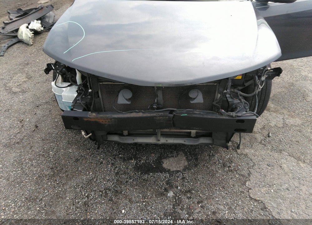 2013 TOYOTA CAMRY SE VIN: 4T1BF1FK6DU647891