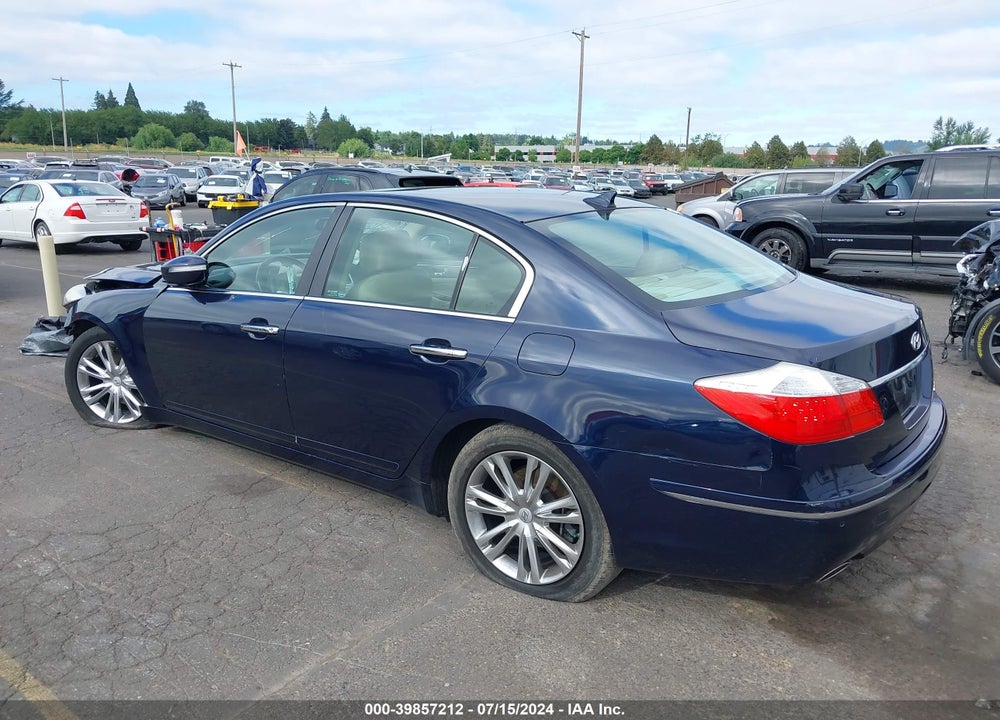 2011 HYUNDAI GENESIS 3.8 VIN: KMHGC4DE5BU135100