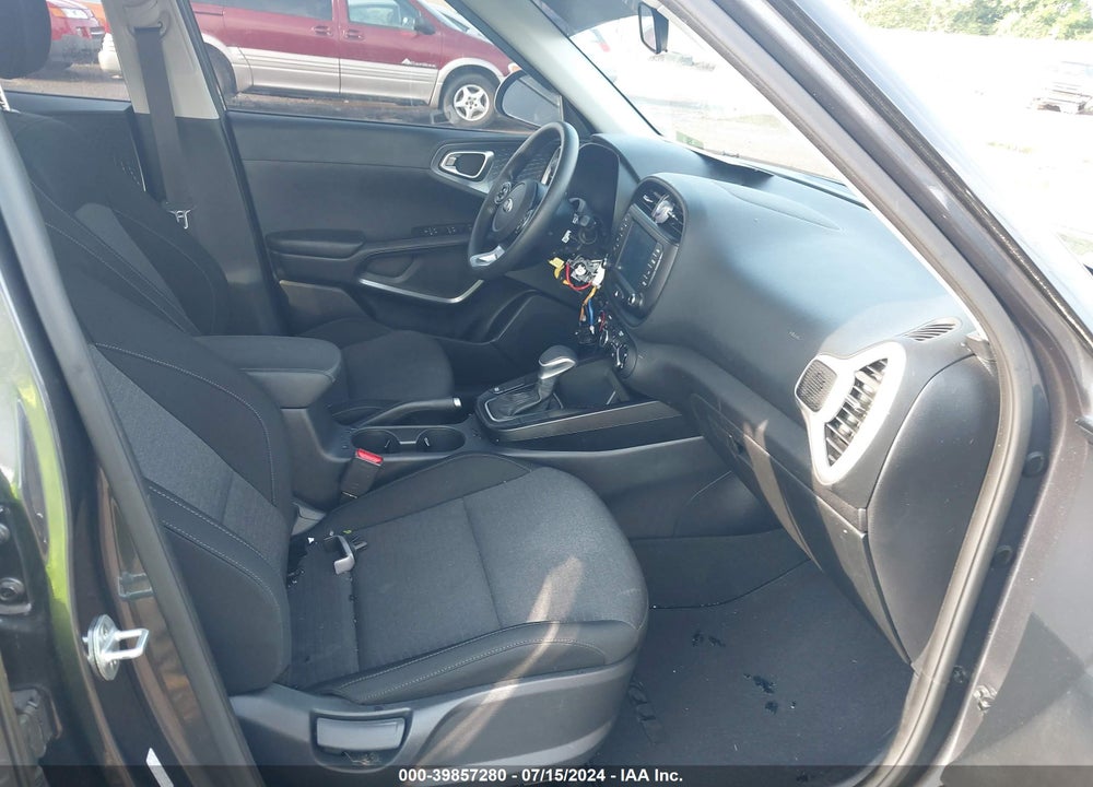 2020 KIA SOUL !/+/S VIN: KNDJ23AU8L7733927