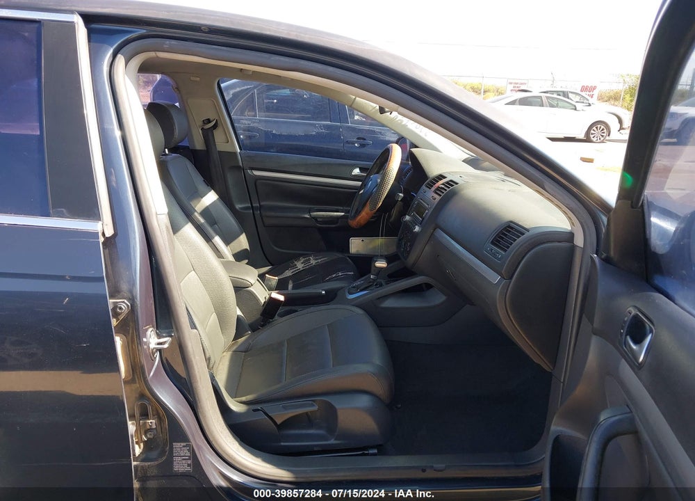 2006 VOLKSWAGEN JETTA 2.5 VIN: 3VWSG71K36M761198