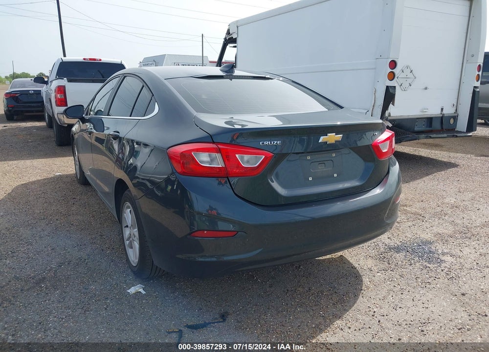 2017 CHEVROLET CRUZE LT AUTO VIN: 1G1BE5SM0H7202596