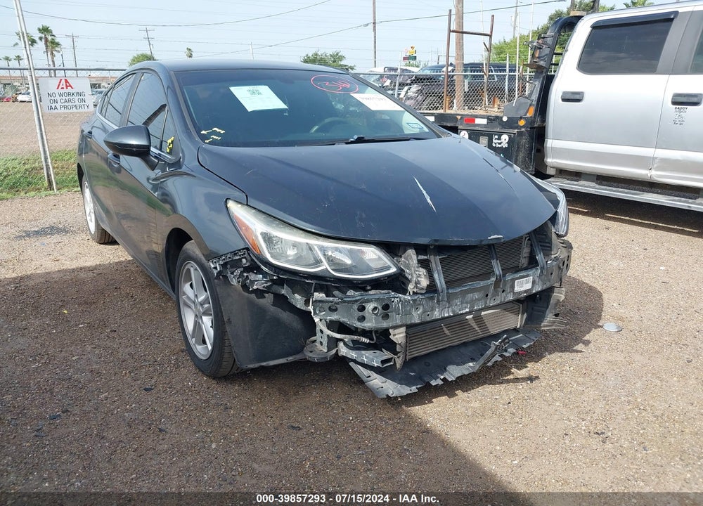 2017 CHEVROLET CRUZE LT AUTO VIN: 1G1BE5SM0H7202596