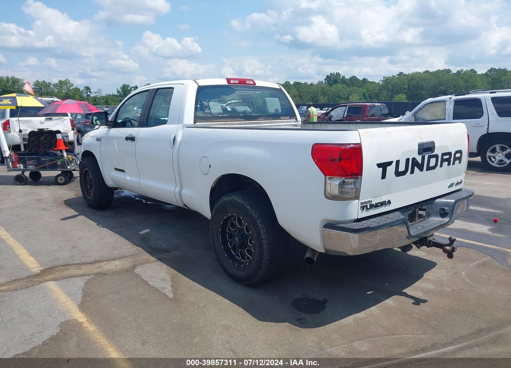 2010 TOYOTA TUNDRA GRADE 5.7L V8 VIN: 5TFUW5F16AX104403
