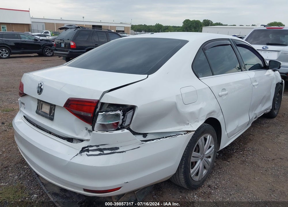 2017 VOLKSWAGEN JETTA 1.4T S VIN: 3VW2B7AJ3HM216675