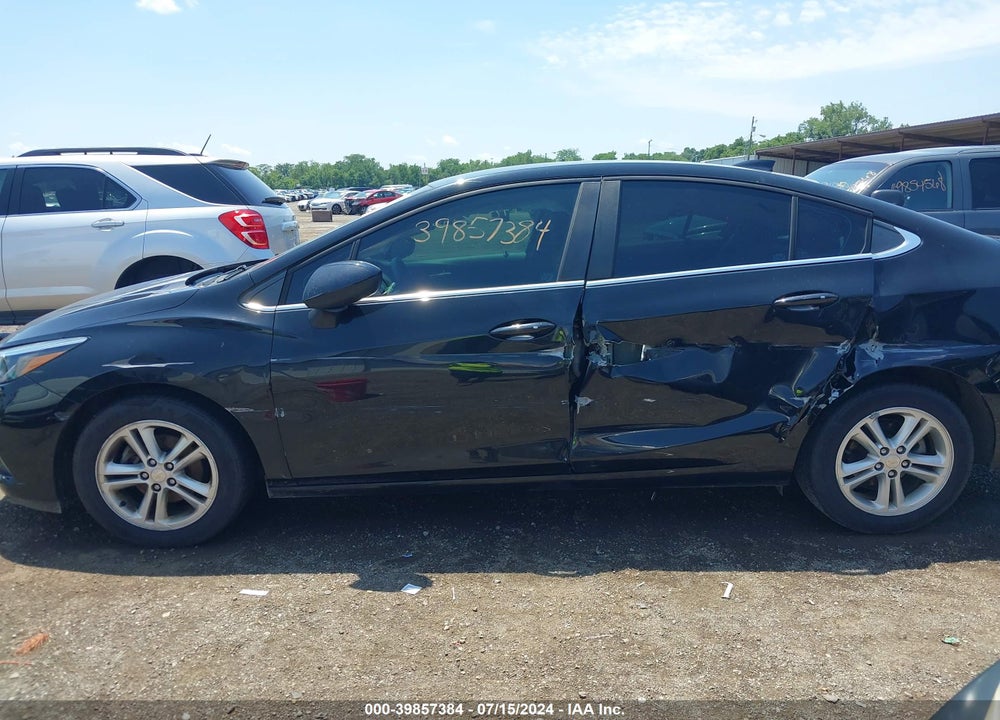 2017 CHEVROLET CRUZE LT AUTO VIN: 1G1BE5SMXH7185824