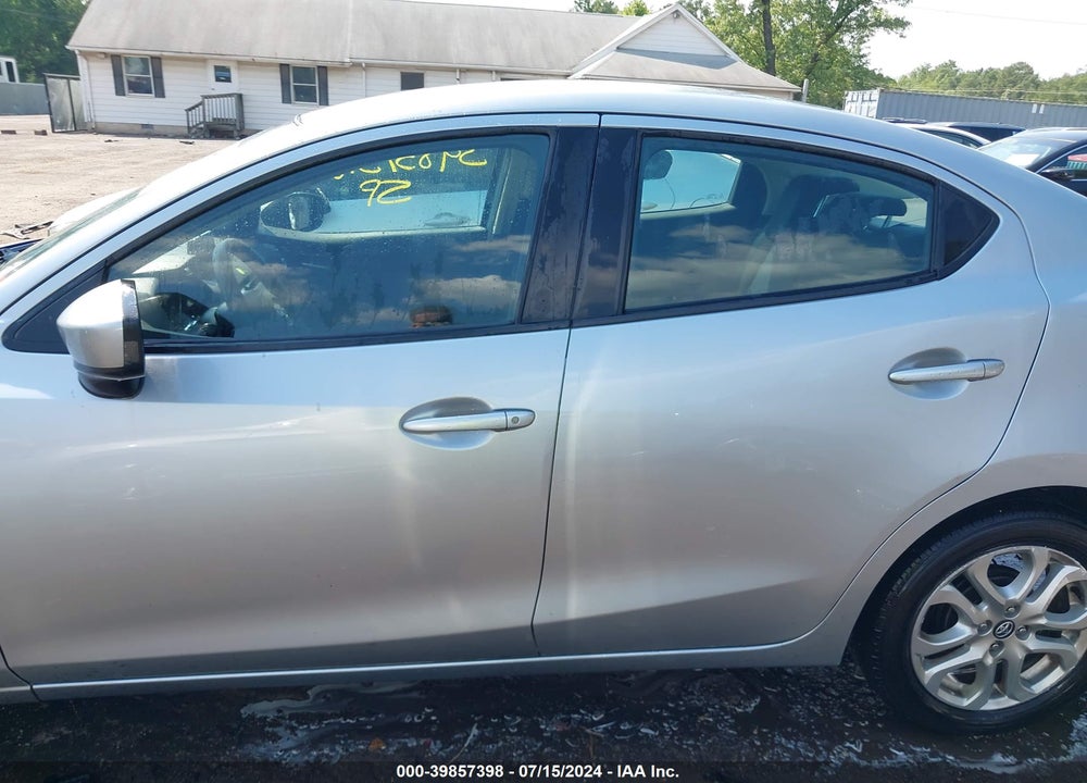 2017 TOYOTA YARIS IA VIN: 3MYDLBYV3HY154435