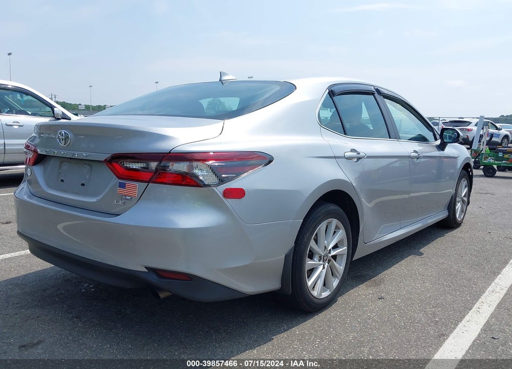 2021 TOYOTA CAMRY LE VIN: 4T1C11AK9MU571562