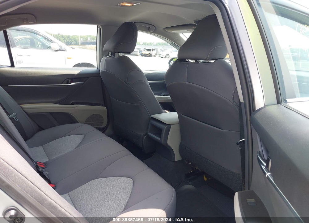 2021 TOYOTA CAMRY LE VIN: 4T1C11AK9MU571562
