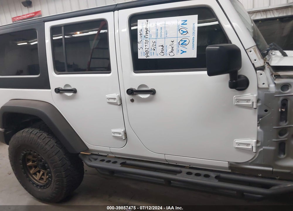 2018 JEEP WRANGLER JK UNLIMITED SPORT S 4X4 VIN: 1C4HJWDG9JL904892