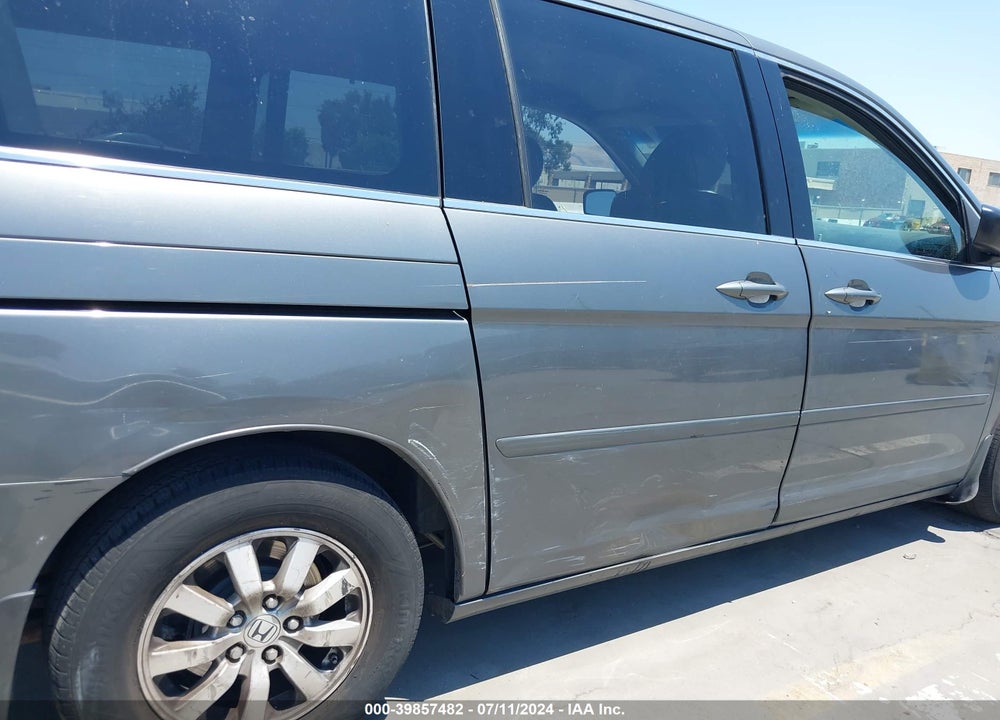 2008 HONDA ODYSSEY EX VIN: 5FNRL38408B023136