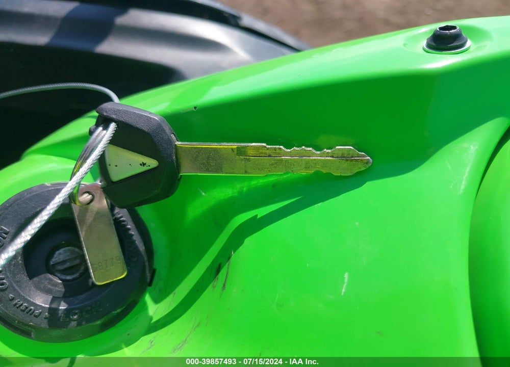 2022 KAWASAKI EX650 N VIN: ML5EXEN17NDA72486
