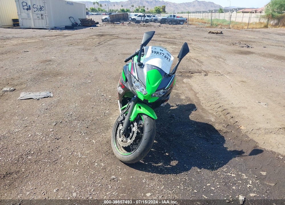 2022 KAWASAKI EX650 N VIN: ML5EXEN17NDA72486