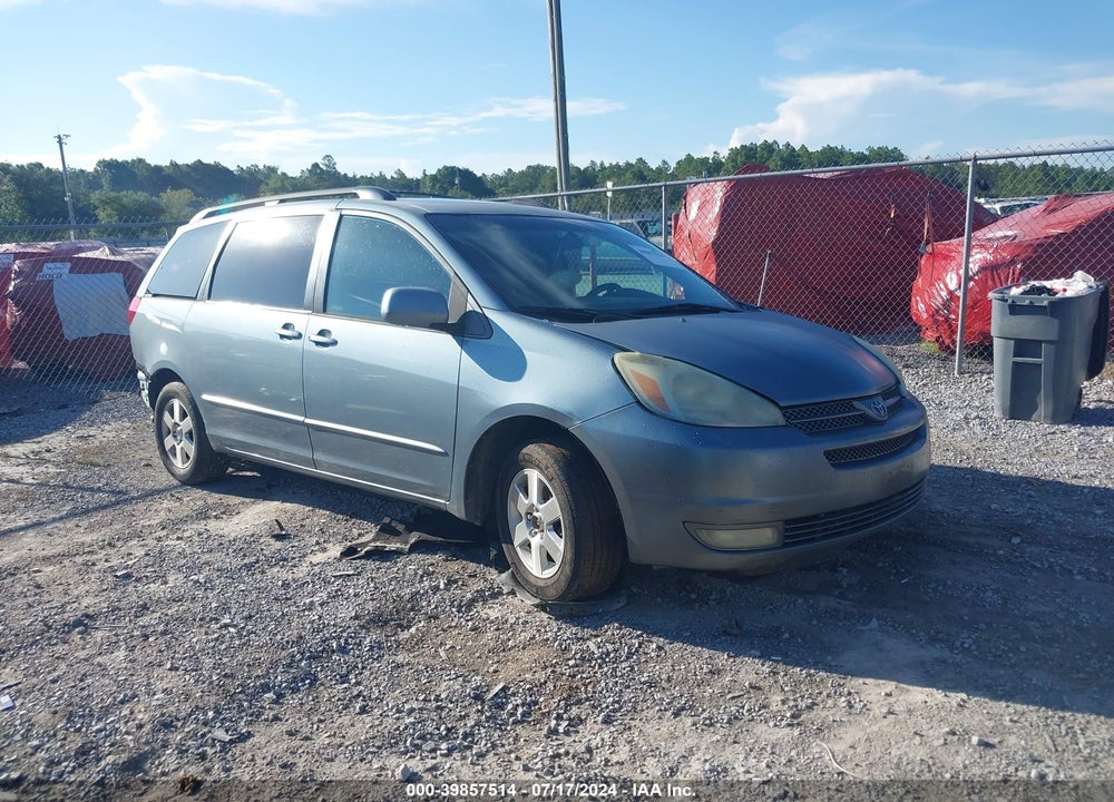2004 TOYOTA SIENNA XLE VIN: 5TDZA22C54S173846