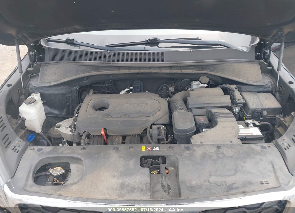 2019 KIA SORENTO 2.4L L VIN: 5XYPG4A35KG577534