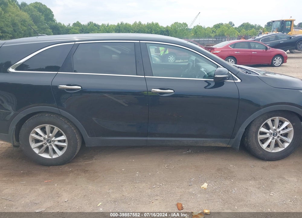 2019 KIA SORENTO 2.4L L VIN: 5XYPG4A35KG577534