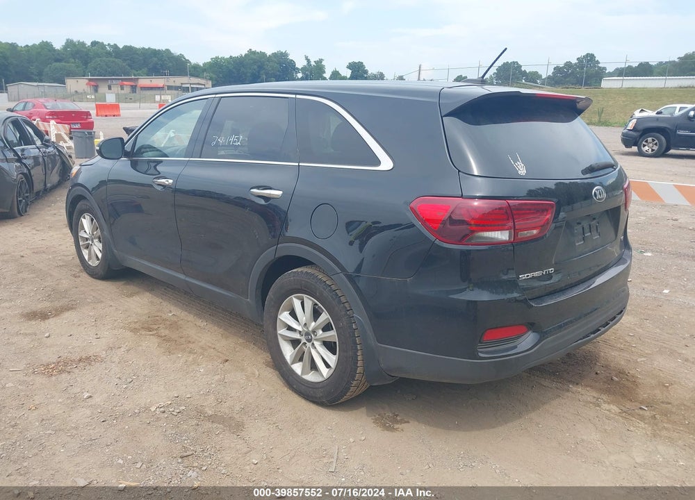 2019 KIA SORENTO 2.4L L VIN: 5XYPG4A35KG577534
