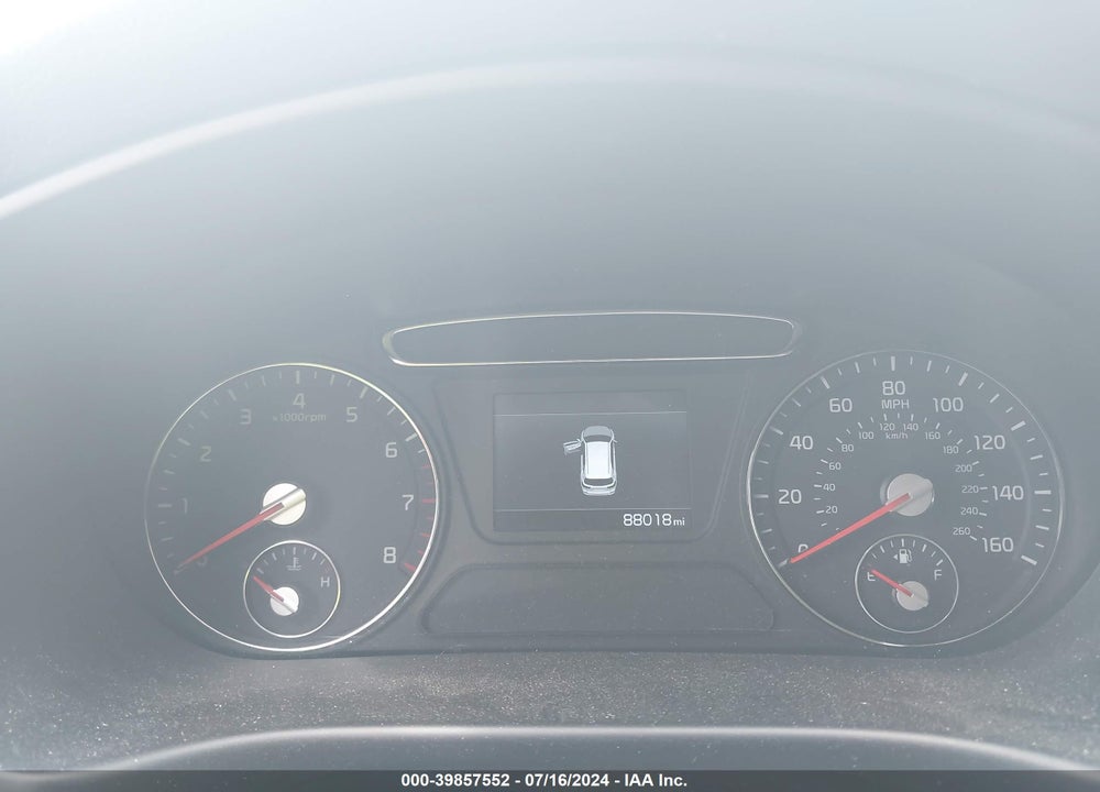 2019 KIA SORENTO 2.4L L VIN: 5XYPG4A35KG577534
