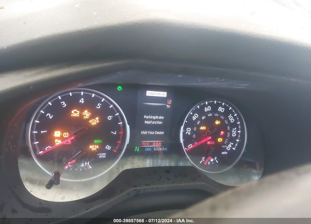2019 TOYOTA RAV4 XLE PREMIUM VIN: JTMA1RFV7KD028429