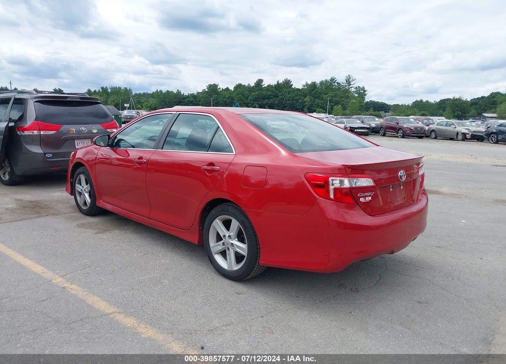 2013 TOYOTA CAMRY SE VIN: 4T1BF1FK2DU657687