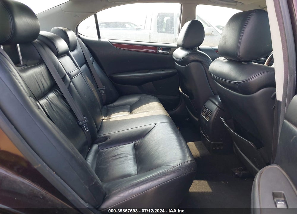 2002 LEXUS ES 300 VIN: JTHBF30G325014615