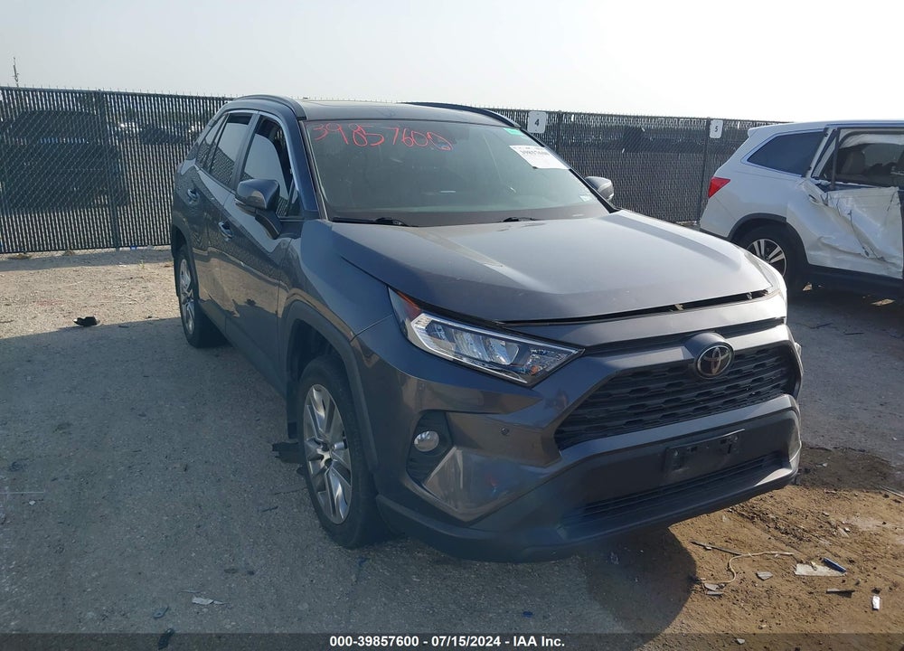 2019 TOYOTA RAV4 XLE PREMIUM VIN: 2T3C1RFV4KW057348