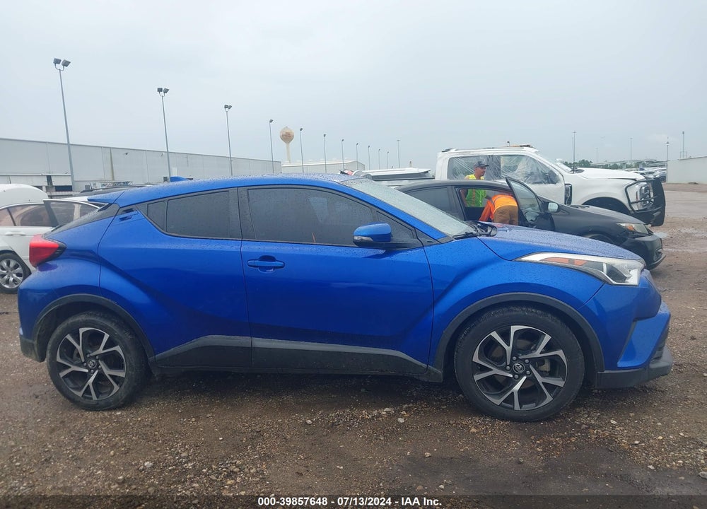 2018 TOYOTA C-HR XLE VIN: NMTKHMBX6JR019460
