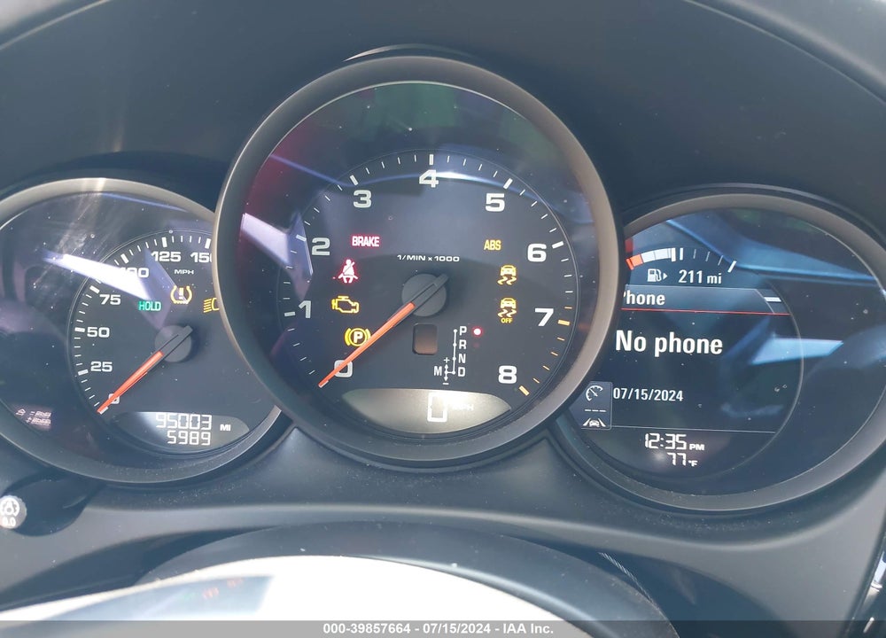 2018 PORSCHE MACAN SPORT EDITION VIN: WP1AA2A51JLB19570