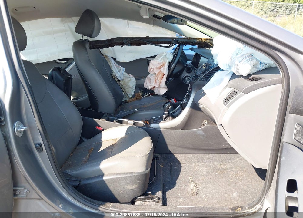 2014 HYUNDAI ELANTRA LIMITED VIN: 5NPDH4AE2EH483710