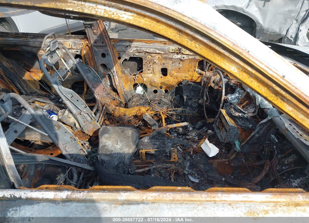 1998 MAZDA MILLENIA S VIN: JM1TA2225W1418450