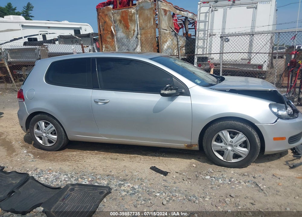 2010 VOLKSWAGEN GOLF 2-DOOR VIN: WVWBB7AJXAW256681