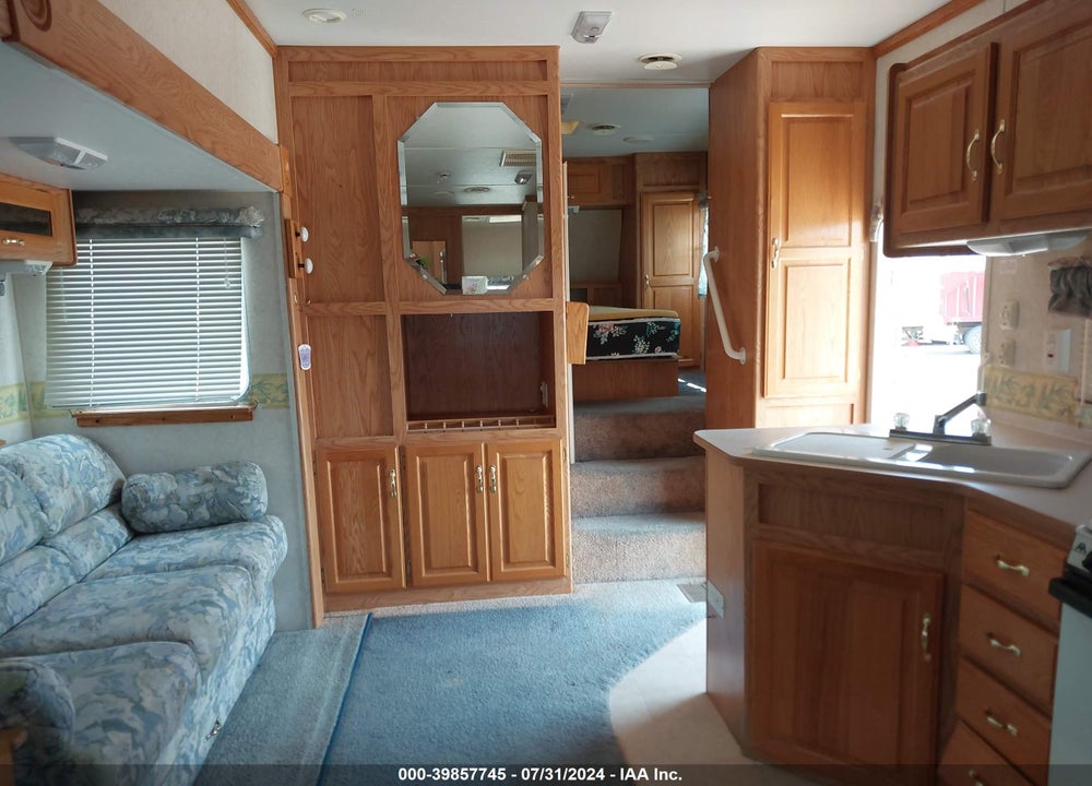 2002 JAYCO JAY FLIGHT 27.5RKS VIN: 1UJCJ02N325L10118