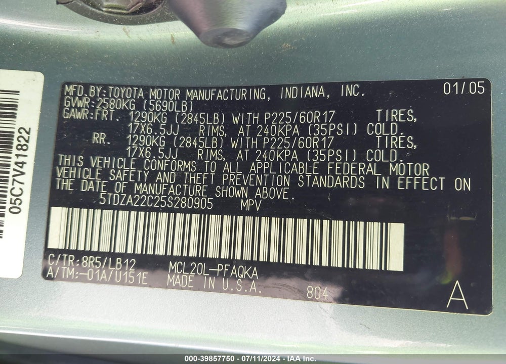 2005 TOYOTA SIENNA XLE VIN: 5TDZA22C25S280905