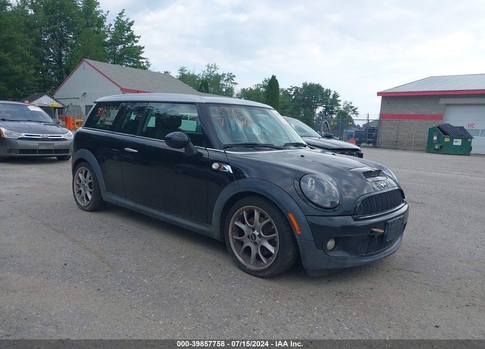 2009 MINI COOPER S CLUBMAN VIN: WMWMM33529TP73933