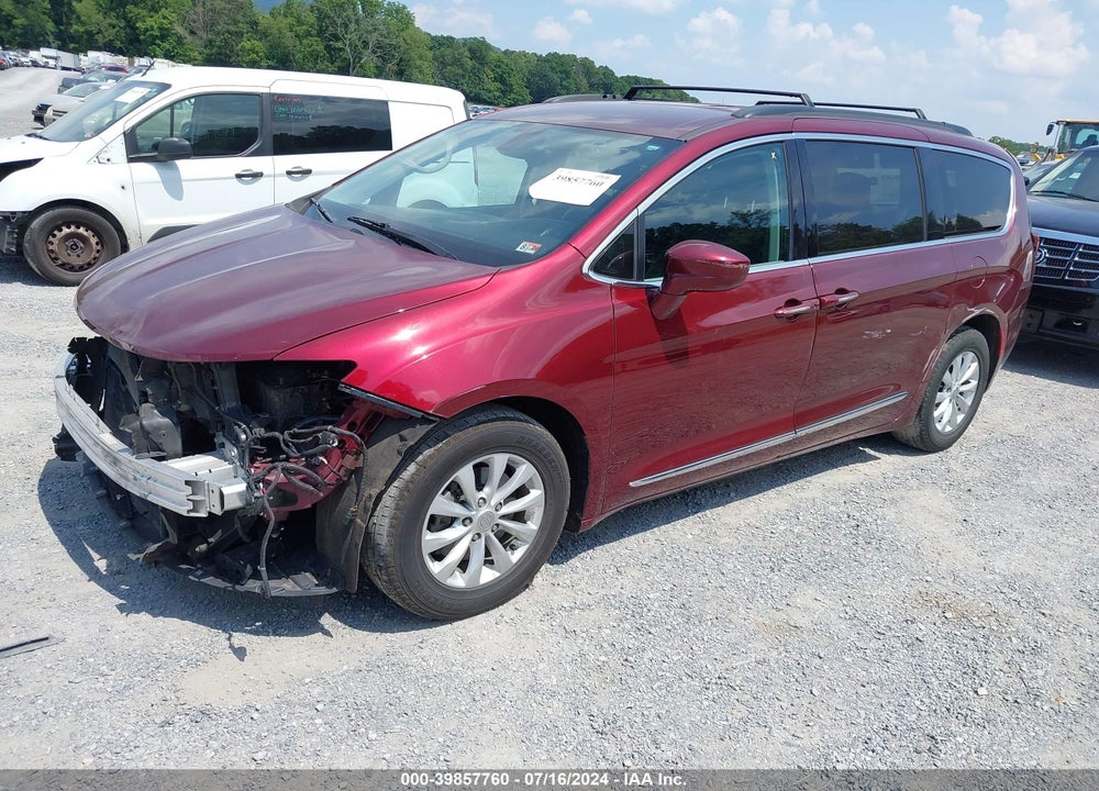2017 CHRYSLER PACIFICA TOURING L VIN: 2C4RC1BG5HR540279