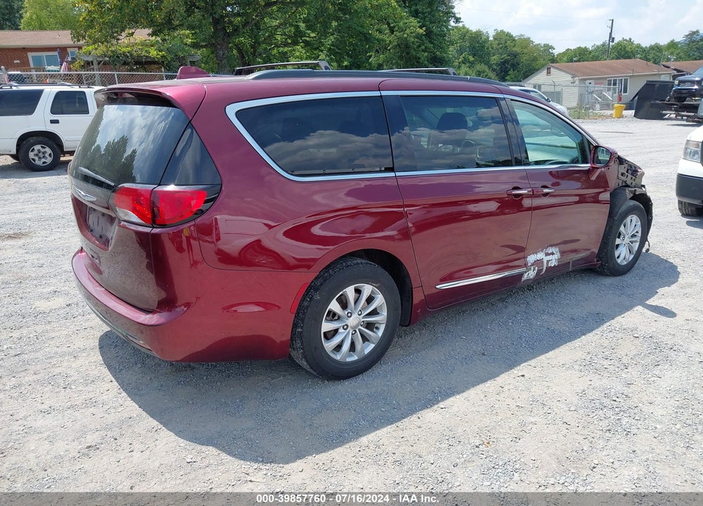 2017 CHRYSLER PACIFICA TOURING L VIN: 2C4RC1BG5HR540279