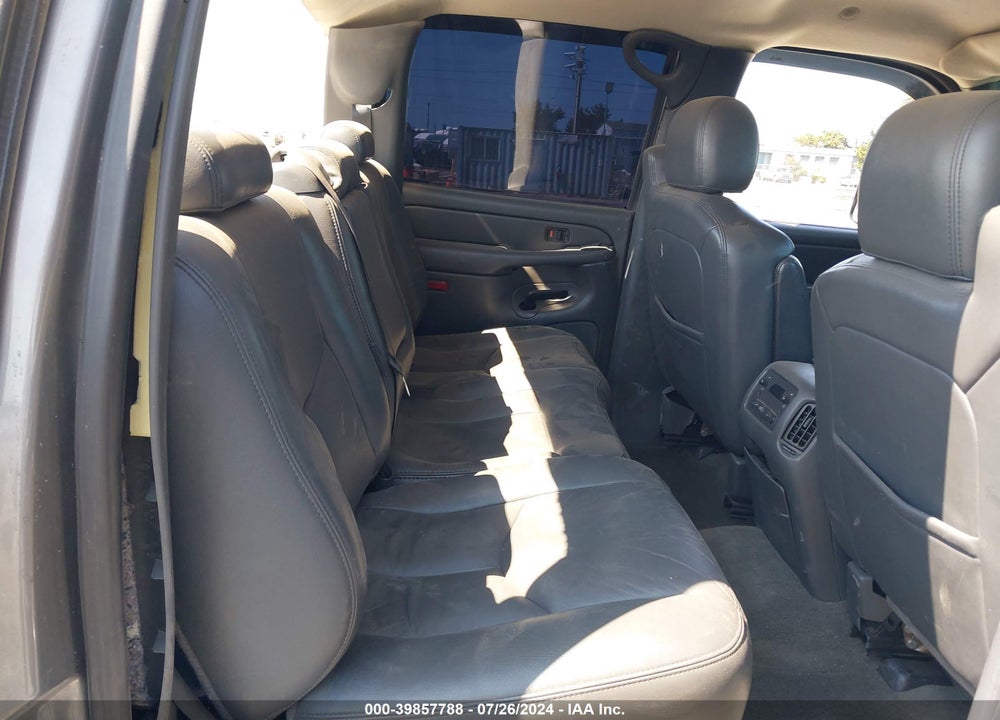 2006 GMC SIERRA 2500HD SLT VIN: 1GTHK23D96F210819