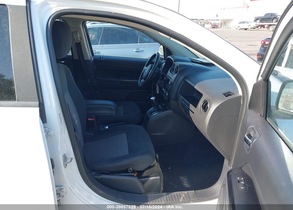 2011 JEEP COMPASS VIN: 1J4NF1FB9BD257876
