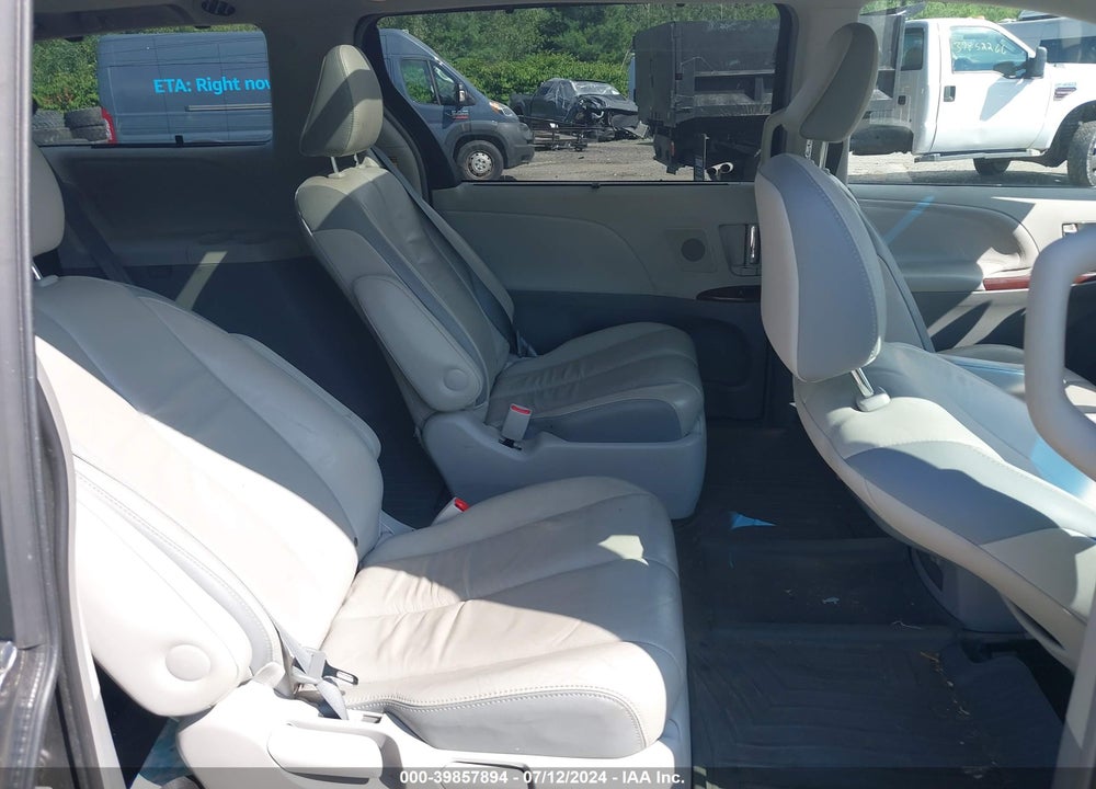 2014 TOYOTA SIENNA LIMITED 7 PASSENGER VIN: 5TDDK3DC6ES083276
