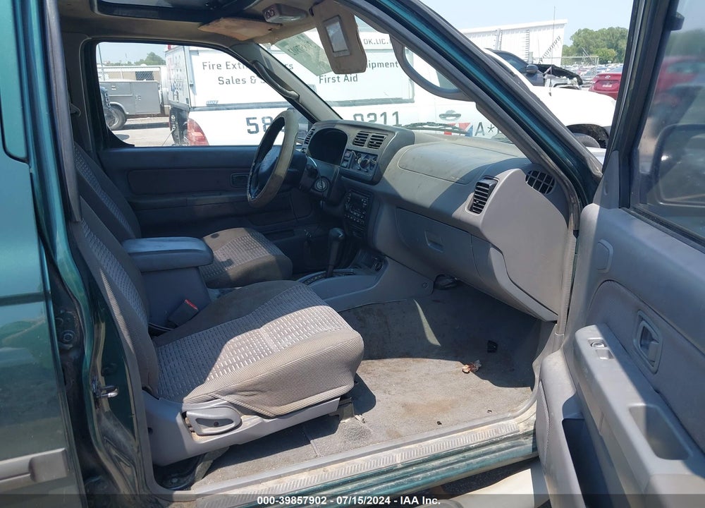 2000 NISSAN XTERRA SE/XE VIN: 5N1ED28T0YC582742