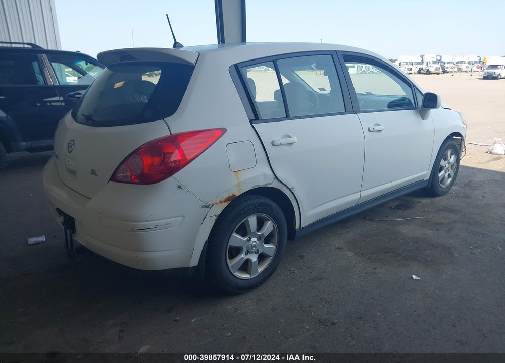 2007 NISSAN VERSA 1.8SL VIN: 3N1BC13E27L411221