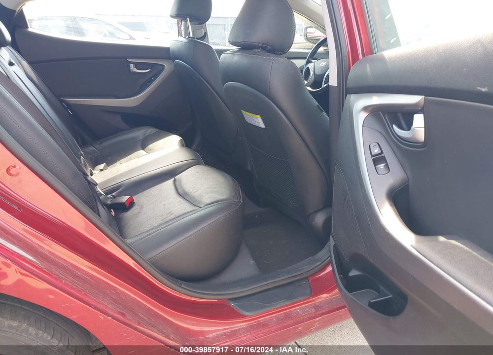 2015 HYUNDAI ELANTRA LIMITED VIN: 5NPDH4AE8FH558069