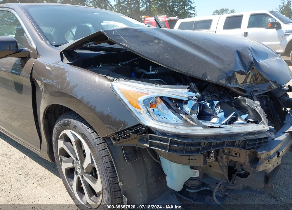 2017 HONDA ACCORD EX VIN: 1HGCR2F71HA061710