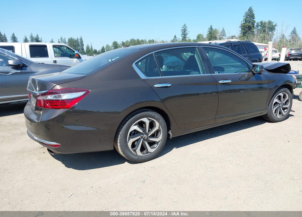 2017 HONDA ACCORD EX VIN: 1HGCR2F71HA061710