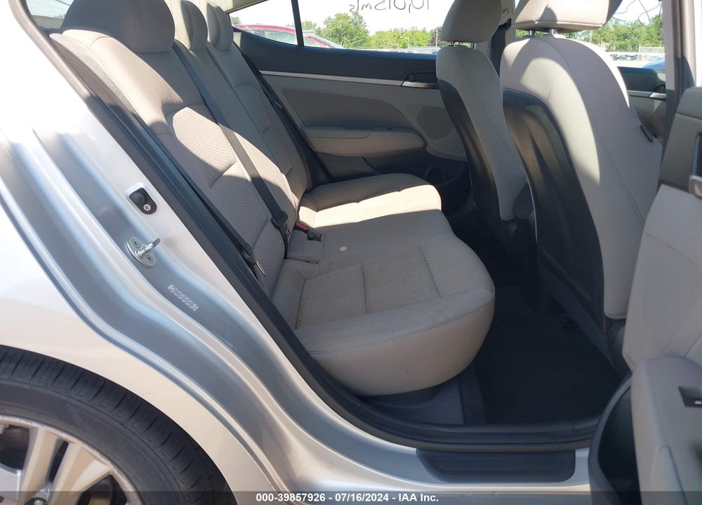 2019 HYUNDAI ELANTRA SEL VIN: KMHD84LF3KU743793