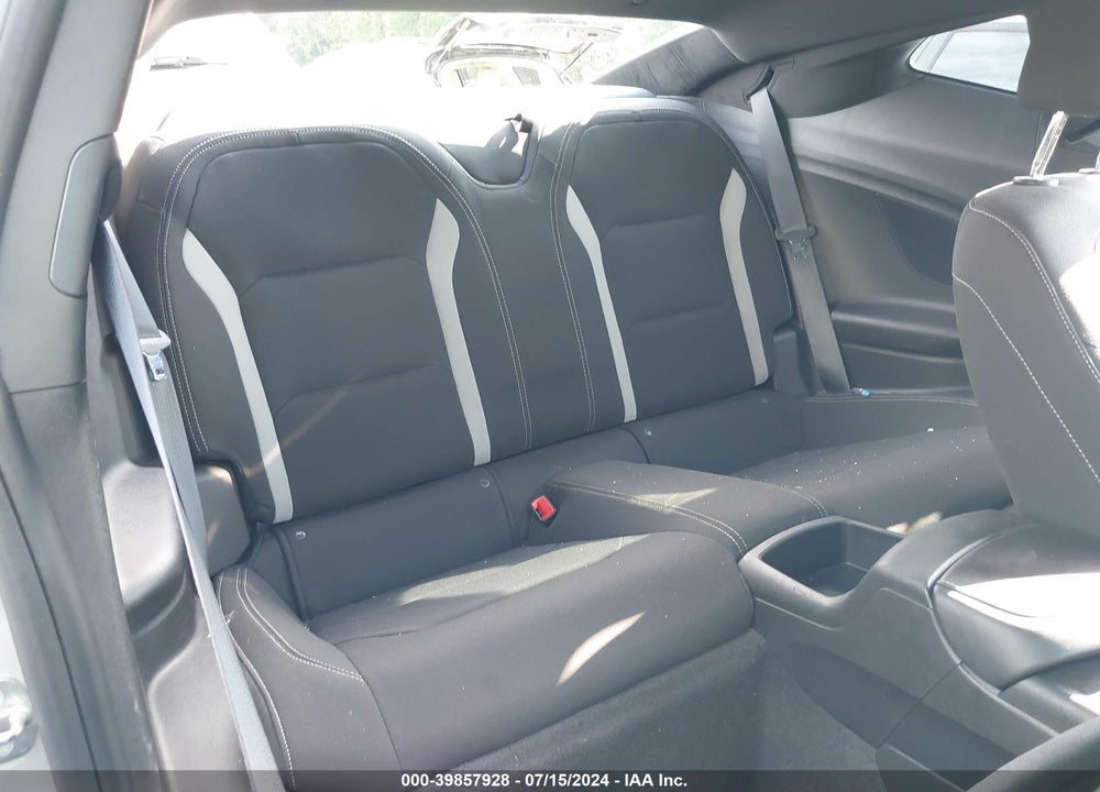 2018 CHEVROLET CAMARO 1LT VIN: 1G1FB1RX0J0177359