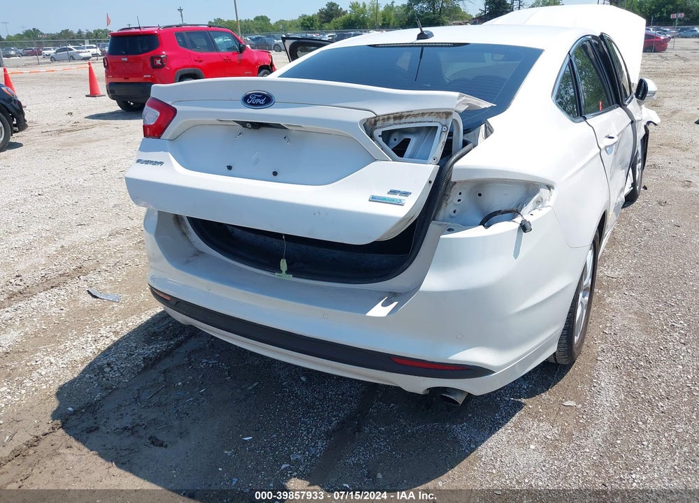 2015 FORD FUSION SE VIN: 3FA6P0HD5FR126642