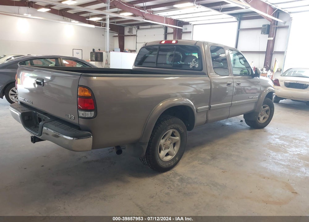 2002 TOYOTA TUNDRA LTD V8 VIN: 5TBRT38112S235741