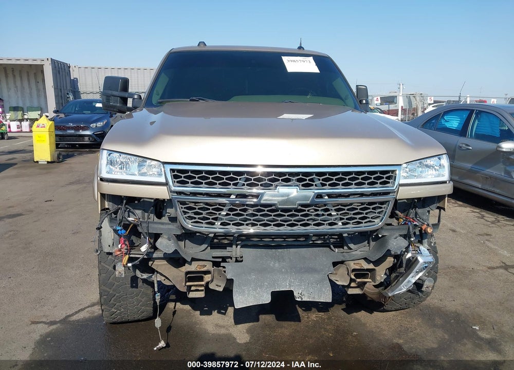 2005 CHEVROLET SILVERADO 2500HD LT VIN: 1GCHK232X5F960419
