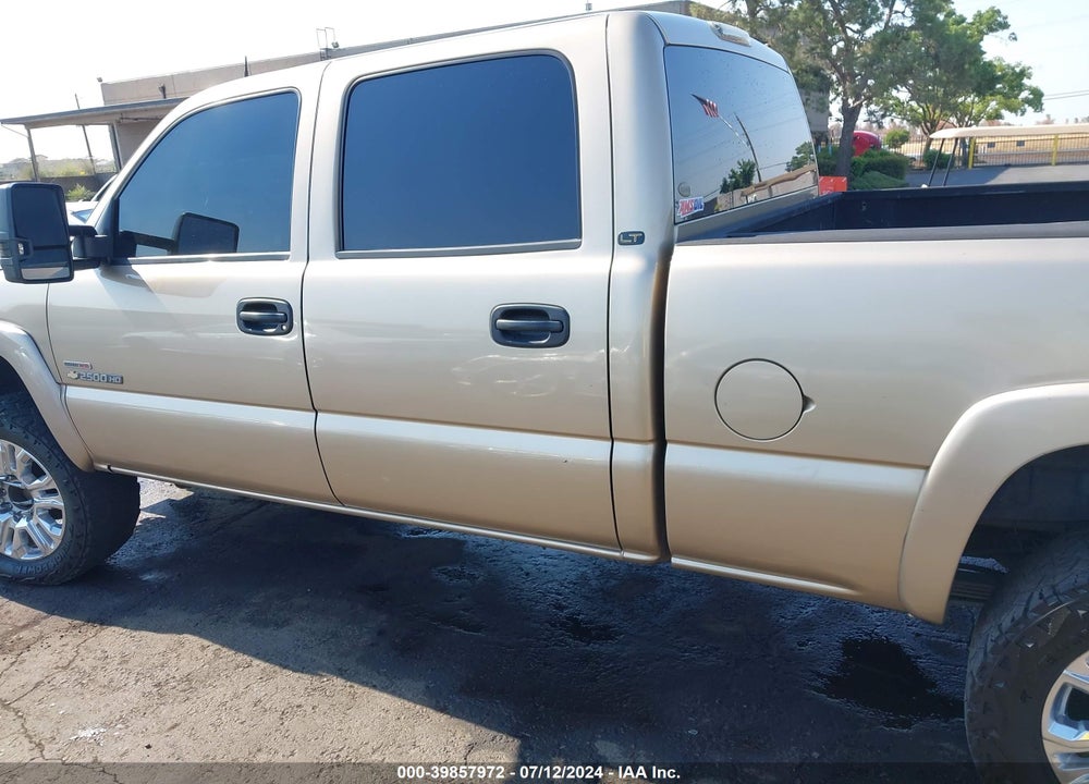 2005 CHEVROLET SILVERADO 2500HD LT VIN: 1GCHK232X5F960419