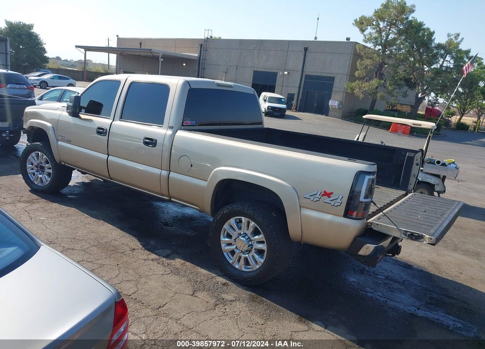 2005 CHEVROLET SILVERADO 2500HD LT VIN: 1GCHK232X5F960419